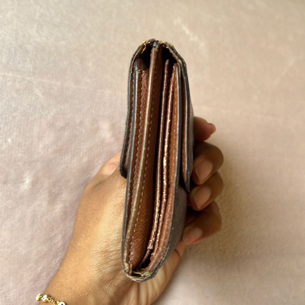 Authentic Louis Vuitton Wallet - Picture 8 of 8